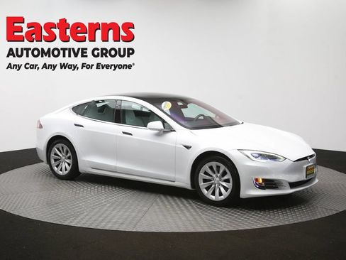 Used 2018 Tesla Model S 75D AWD/4WD image 32