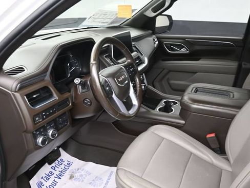 Used 2021 GMC Yukon SLT w/ SLT Luxury Plus Package AWD/4WD image 9