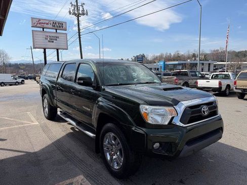 Used 2012 Toyota Tacoma 4x4 Double Cab w/ TRD Sport Upgrade Pkg image 3
