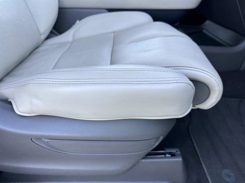 Certified 2022 Lincoln Navigator Reserve image 12