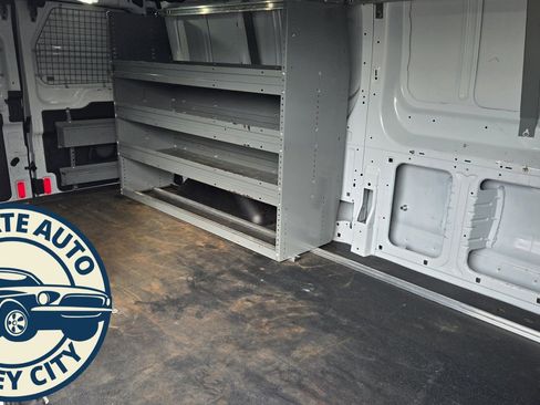 Used 2018 Ford Transit 250 148 Low Roof image 26