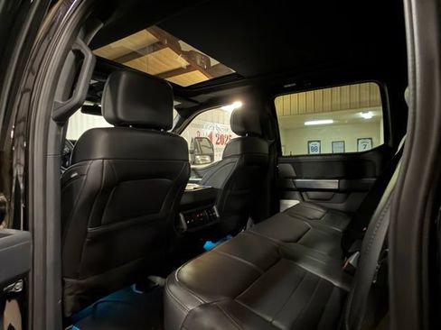 Used 2025 Ford F250 Platinum AWD/4WD image 13