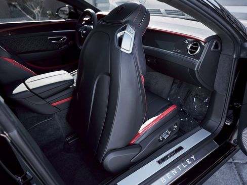 Used 2022 Bentley Continental GT Speed image 38