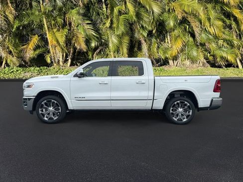 Used 2025 RAM 1500 Limited AWD/4WD image 9