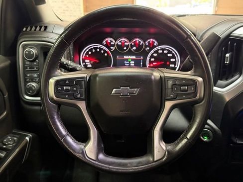Used 2019 Chevrolet Silverado 1500 LT Trail Boss w/ Convenience Package AWD/4WD image 15