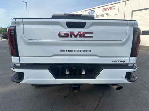 Used 2024 GMC Sierra 2500 AT4 w/ AT4 Premium Plus Package AWD/4WD image 4