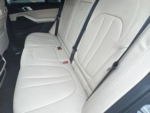 Used 2021 BMW X5 xDrive45e AWD/4WD image 8