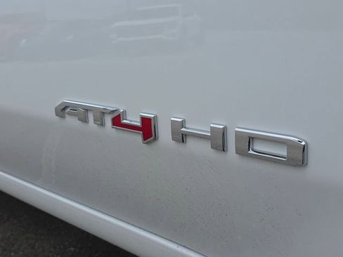 New 2026 GMC Sierra 3500 AT4 AWD/4WD image 19