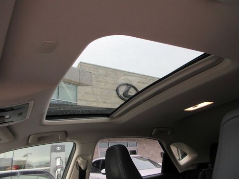 Used 2018 Lexus NX 300 AWD image 17