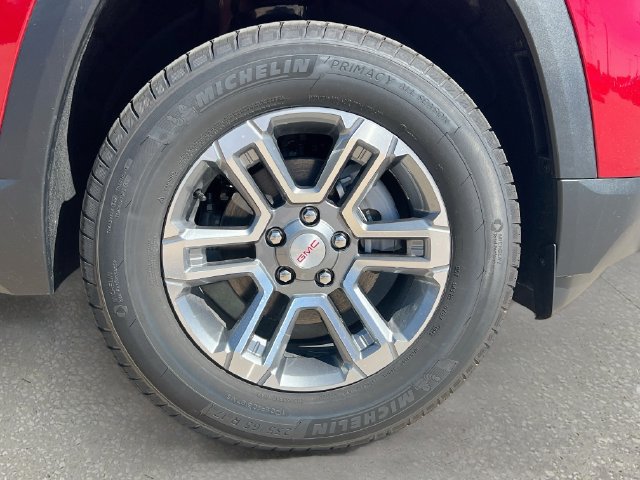 New 2027 GMC Terrain Elevation FWD image 19
