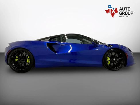 Used 2023 McLaren Artura RWD image 6