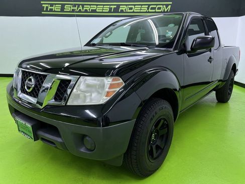 Used 2013 Nissan Frontier S RWD image 5