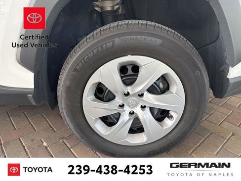 Used 2023 Toyota RAV4 LE FWD image 11