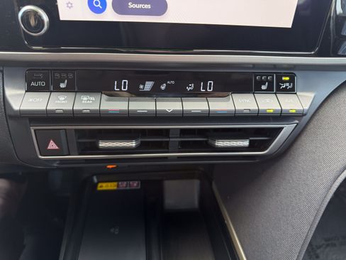 Certified 2025 Toyota Camry LE FWD image 13