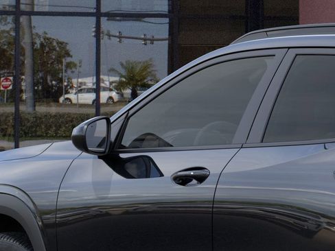 New 2026 Chevrolet Trax LT w/ Driver Confidence Package image 36