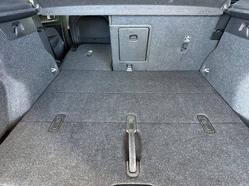 Certified 2025 Volvo XC40 B5 Plus image 14