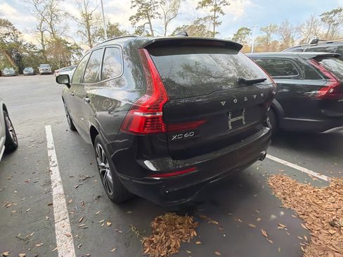 Certified 2023 Volvo XC60 B5 Plus image 17
