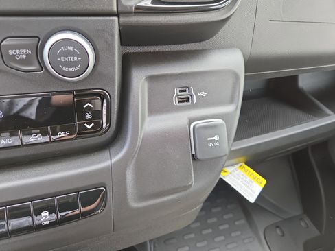 New 2026 RAM ProMaster 2500 w/ Convenience Group image 10