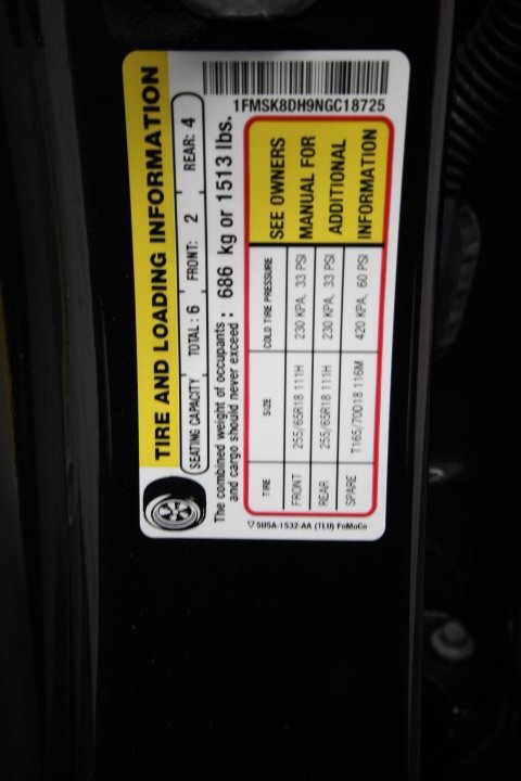 Used 2022 Ford Explorer XLT w/ Equipment Group 202A AWD/4WD image 38