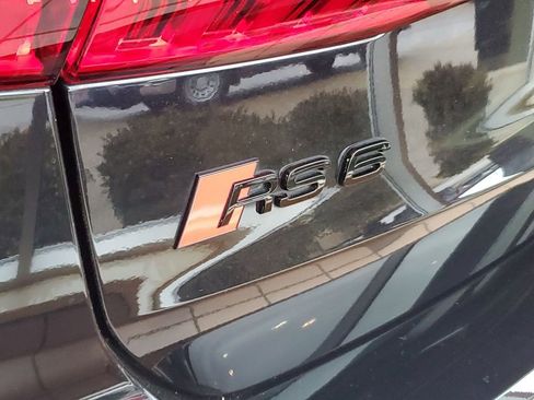 Used 2024 Audi RS 6 performance image 18