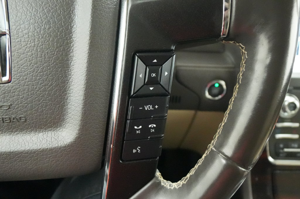 Used 2017 Lincoln Navigator Reserve AWD/4WD image 36