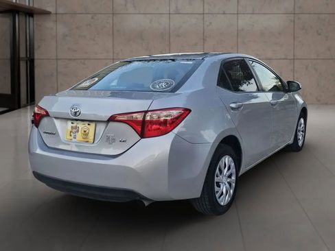 Used 2018 Toyota Corolla LE image 13