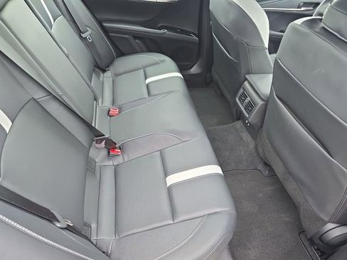 Used 2026 Toyota Camry SE w/ Convenience Package image 11