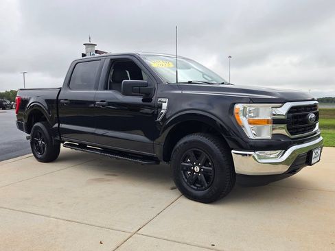 Used 2022 Ford F150 XLT w/ Equipment Group 301A Mid AWD/4WD image 14