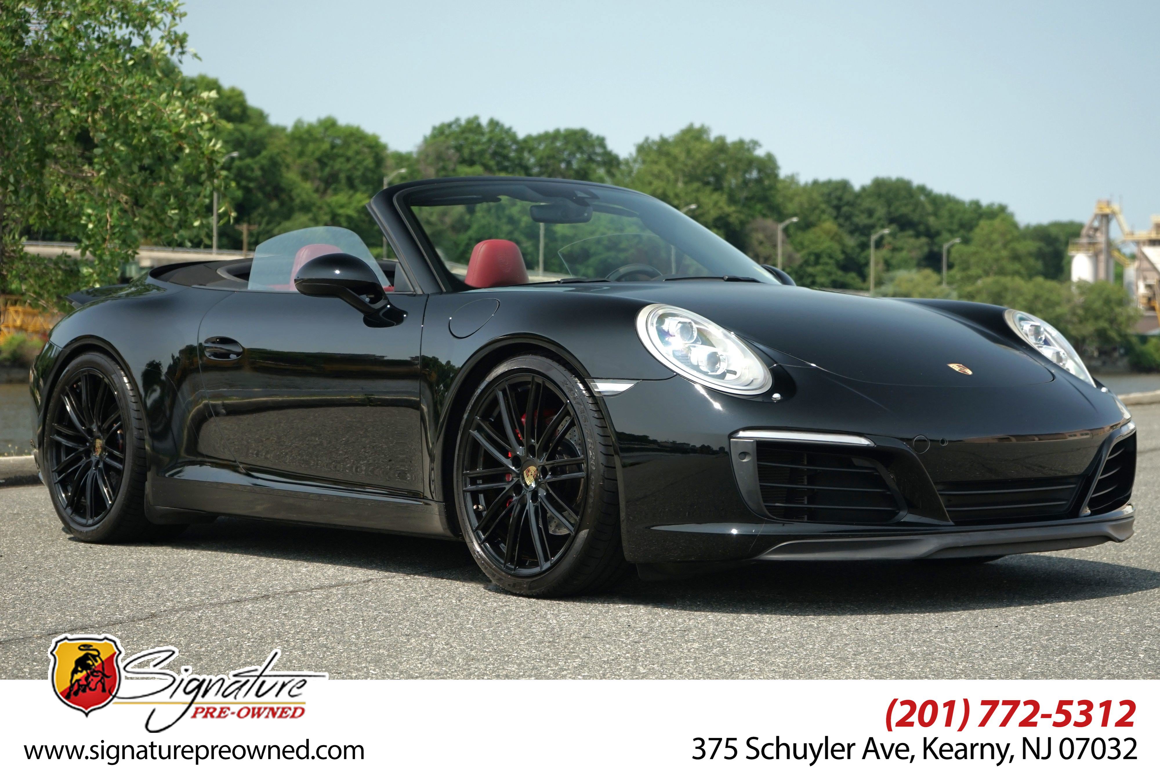 Used 2017 Porsche 911 Carrera RWD image 1