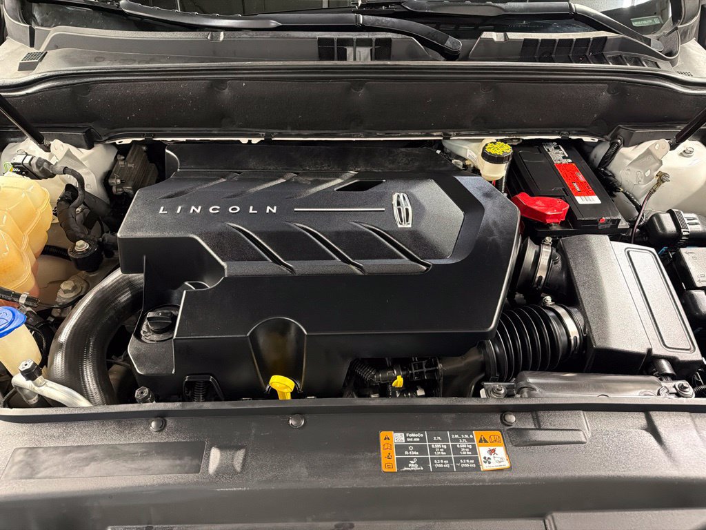 Used 2017 Lincoln MKX Reserve w/ Driver Assistance Package AWD/4WD image 37