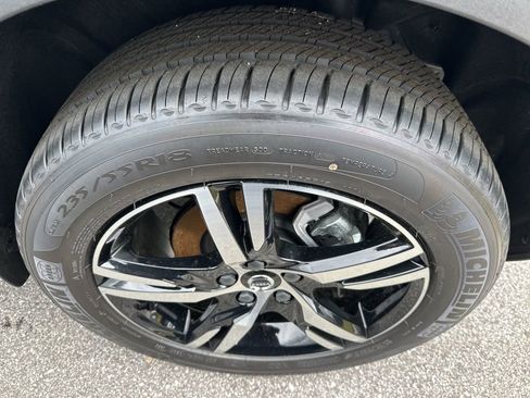 New 2026 Volvo XC40 B5 Core image 15