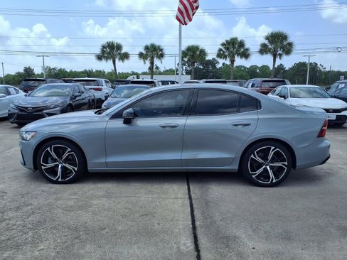 Used 2024 Volvo S60 B5 Plus w/ Climate Package AWD/4WD image 9