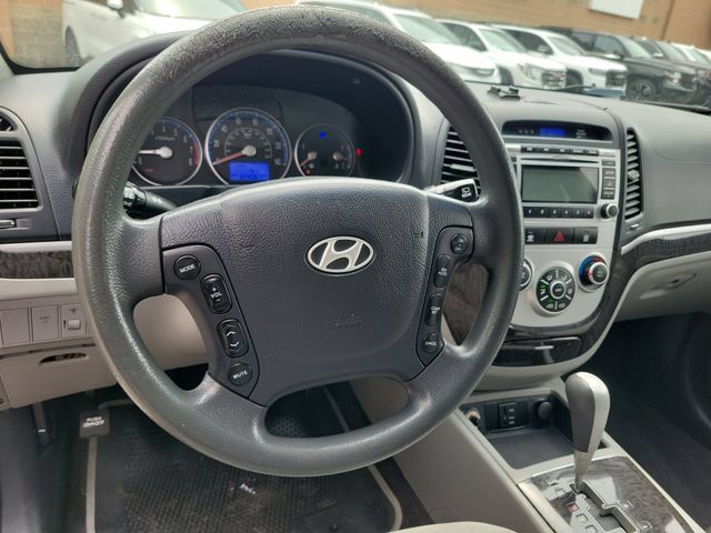 Used 2009 Hyundai Santa Fe GLS w/ Popular Equipment Pkg 2 FWD image 17