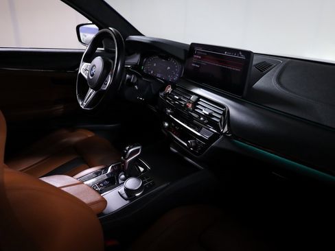 Used 2021 BMW M5 w/ Competition Package image 57