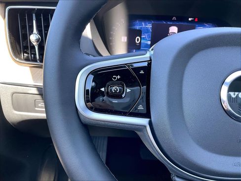 New 2026 Volvo XC60 T8 Plus w/ Climate Package AWD/4WD image 17