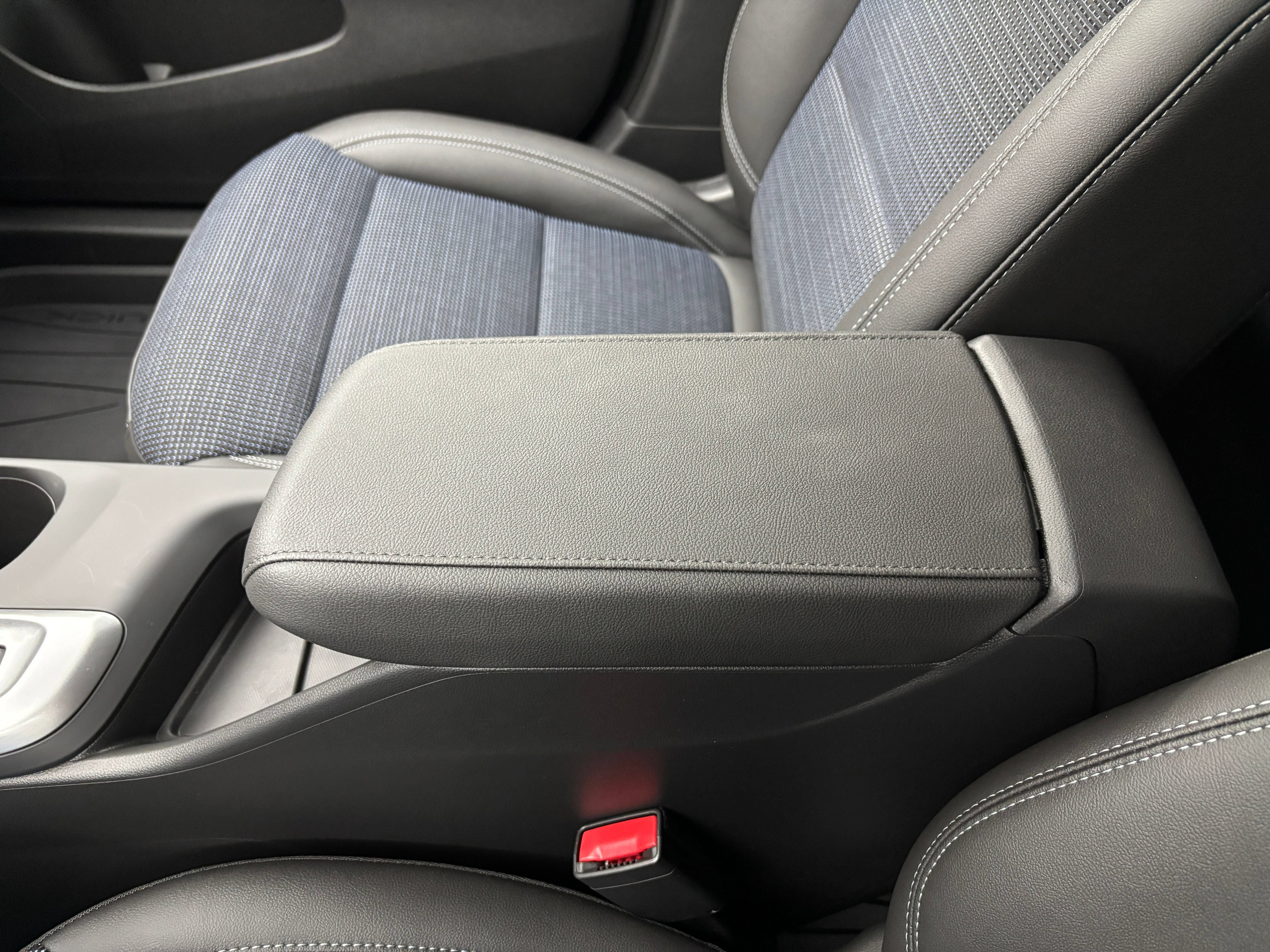 New 2026 Buick Envista Sport Touring w/ Convenience I Package FWD image 28