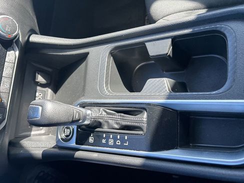 Used 2024 Nissan Sentra SV FWD image 13