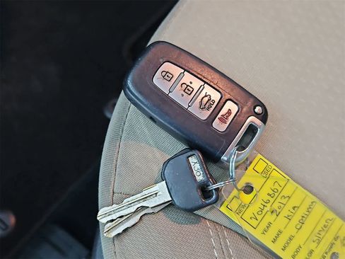 Used 2013 Kia Optima LX w/ Hybrid Convenience Pkg image 35