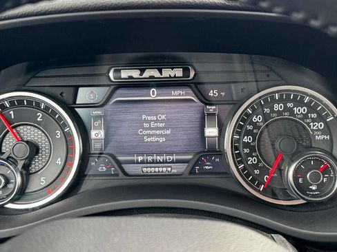 Used 2024 RAM 5500 SLT w/ Quick Order Package 2YG SLT image 21