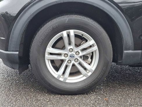 Used 2022 Ford Explorer XLT w/ Class IV Trailer Tow Package image 29