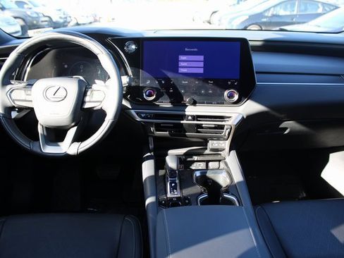 Certified 2024 Lexus RX 350 Premium Plus image 10