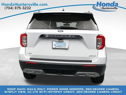 Used 2023 Ford Explorer XLT w/ Equipment Group 202A AWD/4WD image 7