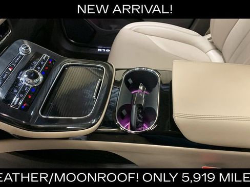 Used 2023 Lincoln Nautilus Reserve w/ Luxury Package AWD/4WD image 44