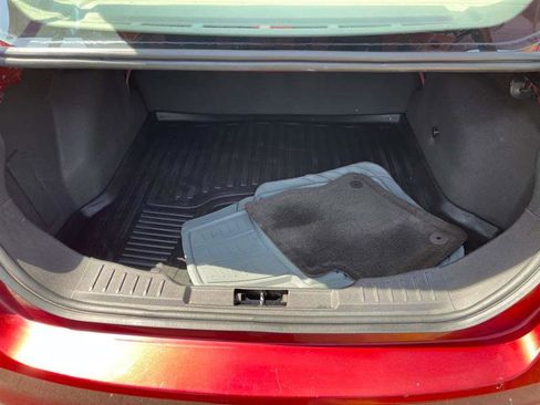 Used 2014 Ford Focus SE image 89