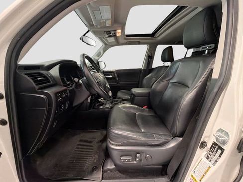 Used 2019 Toyota 4Runner Limited AWD/4WD image 19
