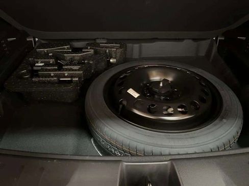 Used 2025 Chevrolet TrailBlazer RS w/ Convenience Package image 79