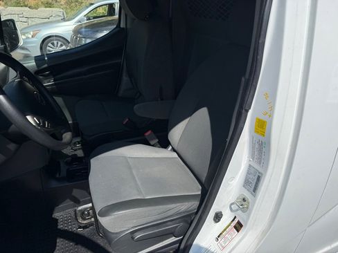 Used 2020 Nissan NV200 SV w/ Back Door Glass Package image 4