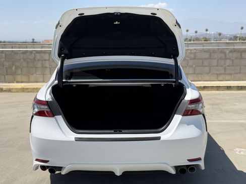 Used 2022 Toyota Camry XSE w/ Carpet Mat Package (TMS) FWD image 13