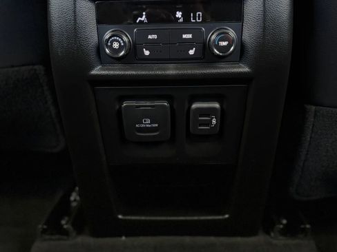 Used 2023 Chevrolet Traverse Premier w/ Redline Edition image 48