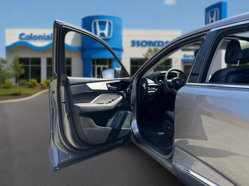 Used 2023 Acura MDX w/ Technology Package AWD/4WD image 16